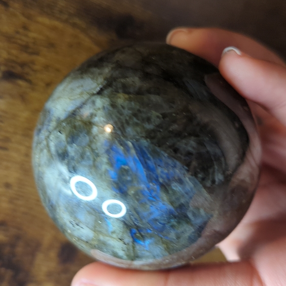 Labradorite Sphere - Picture 6 of 8